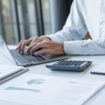 Bráulio Henrique Dias Viana analisa como a gestão integrada conecta áreas, otimiza recursos e eleva a eficiência organizacional.