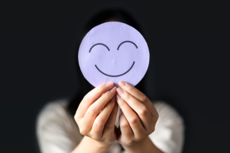 Alexandre Costa Pedrosa mostra como estratégias científicas de regulação emocional ajudam neuroatípicos a reduzir a sobrecarga do dia a dia.