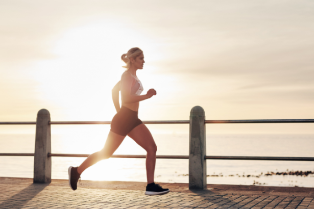 Como a prática esportiva melhora a qualidade do sono com Luciano Colicchio Fernandes, especialista em bem-estar.